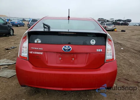 2013 Toyota Prius z USA, uszkodzony, nr VIN JTDKN3DU2D0344590